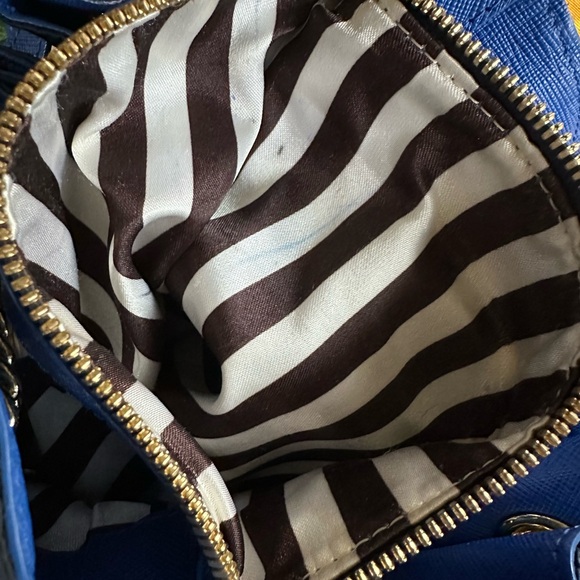 Henri Bendel Blue Satin Gold Accents Drawstring Crossbody Bag with Charm in VGUC - Picture 12 of 13